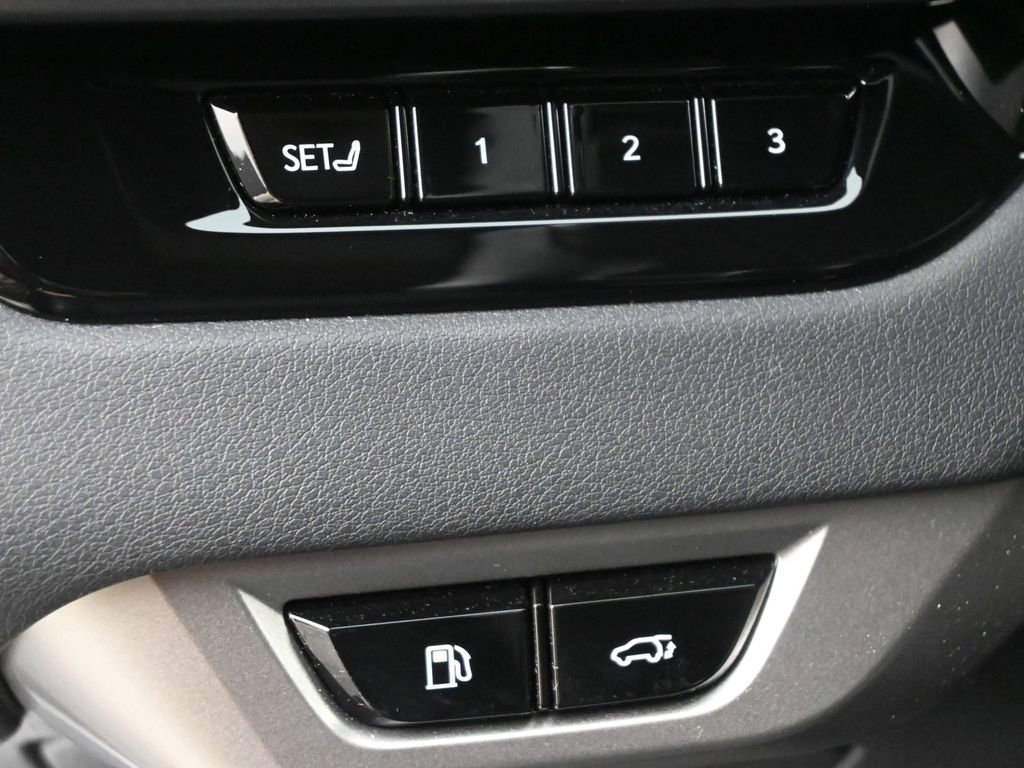 Used 2023 Lexus RX 350 Premium w/ Accessory Package (Z1) image 5