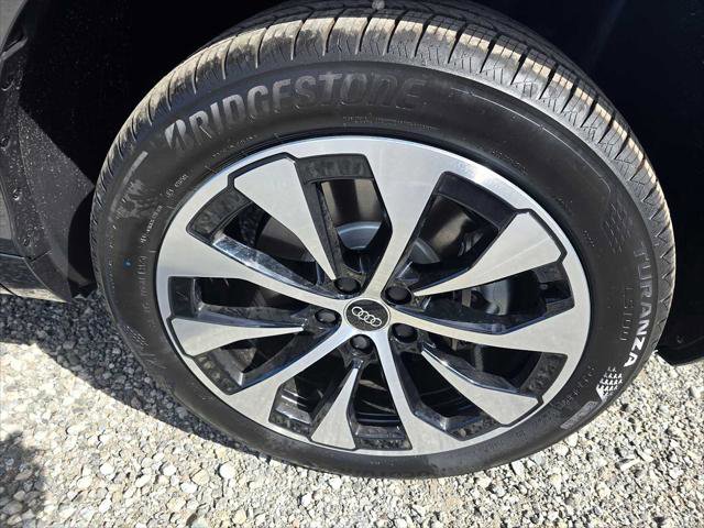 New 2026 Audi Q3 quattro 2.0T image 9