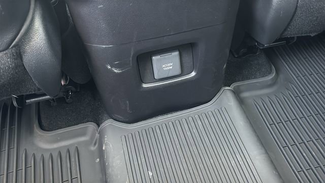 Used 2025 Toyota Grand Highlander AWD Hybrid image 10