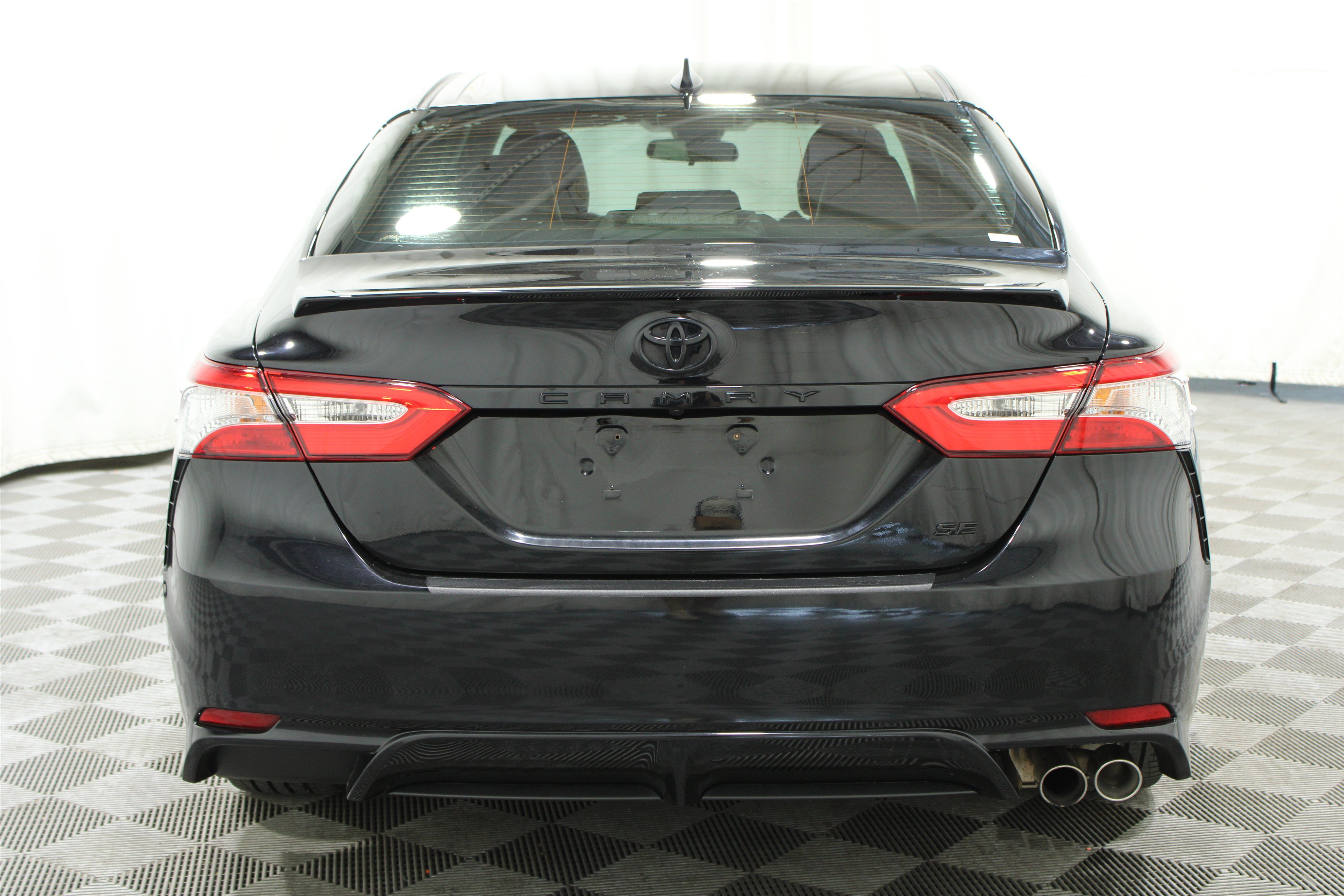 Used 2020 Toyota Camry SE w/ Protection Package (Q2) FWD image 28