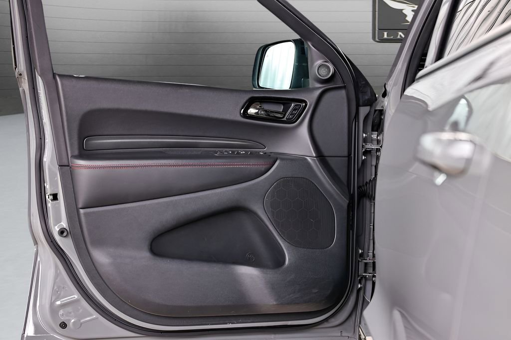 Used 2024 Dodge Durango GT image 32