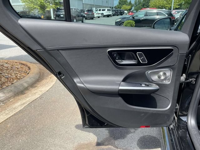 Used 2024 Mercedes-Benz C 300 4MATIC Sedan image 14