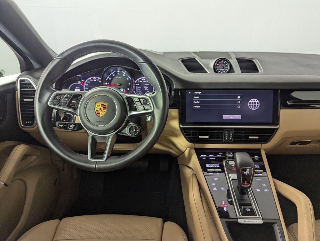Used 2022 Porsche Cayenne Coupe image 6