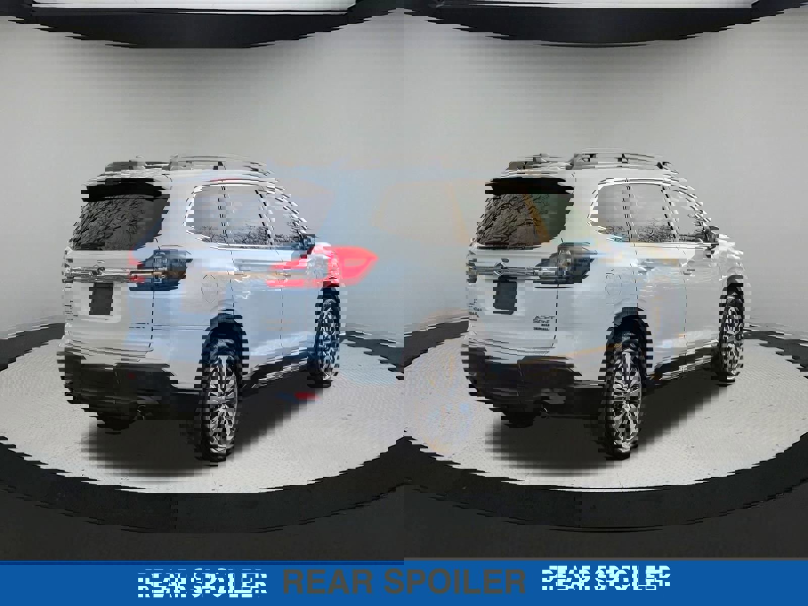 Used 2022 Subaru Ascent Limited w/ Technology Package image 4