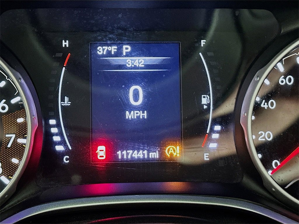 Used 2020 Jeep Compass Latitude image 13