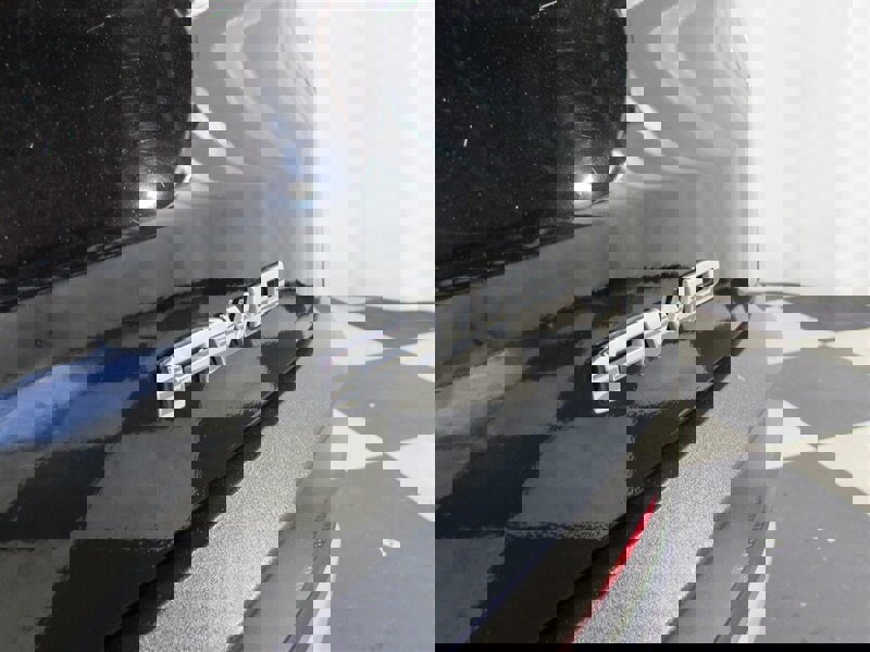 Used 2023 GMC Acadia SLT image 59