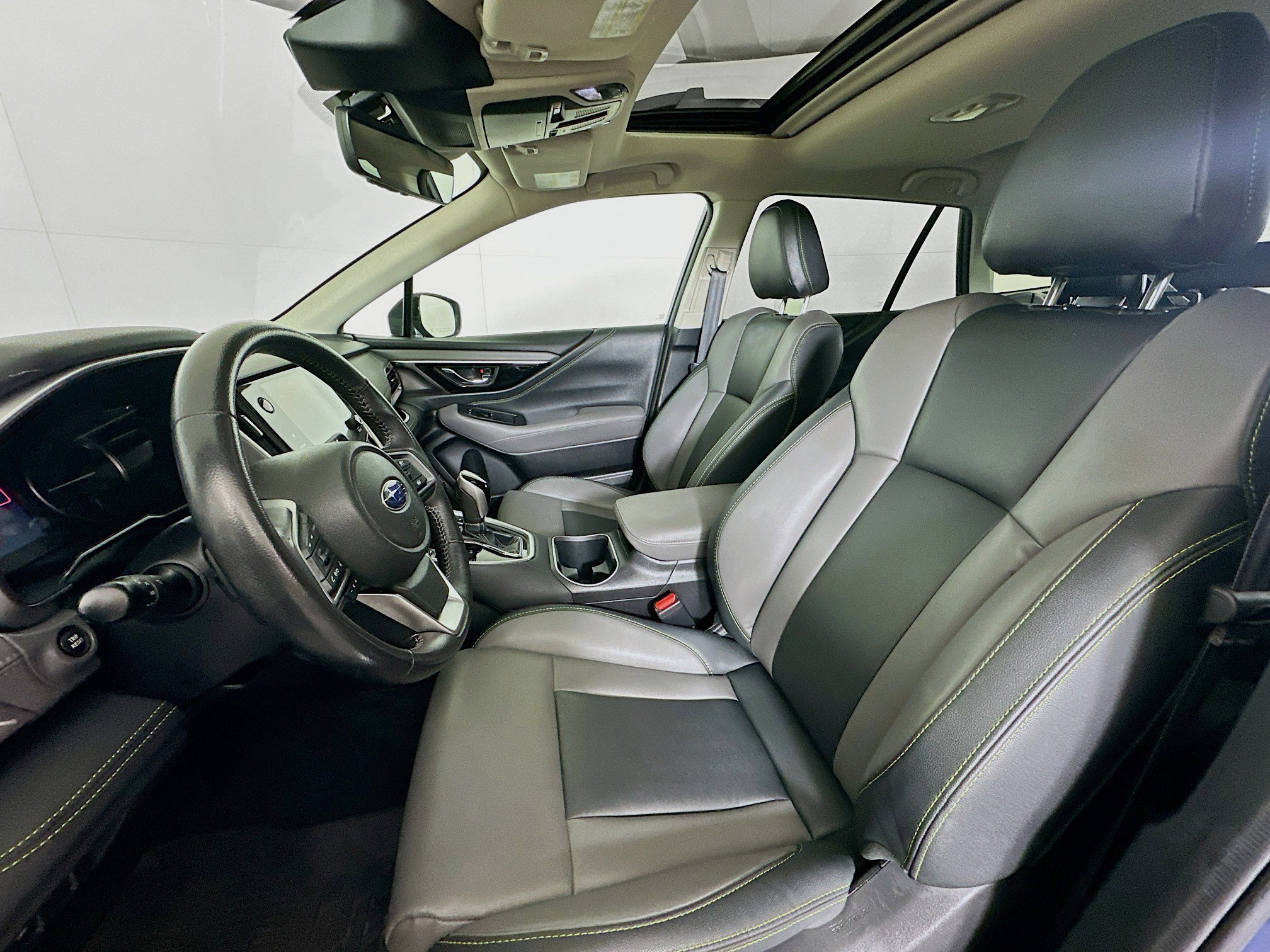 Used 2023 Subaru Outback Onyx Edition image 13