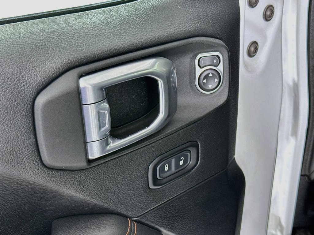 Used 2021 Jeep Gladiator Mojave AWD/4WD image 20