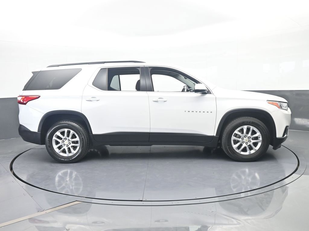 Used 2019 Chevrolet Traverse LT FWD image 7