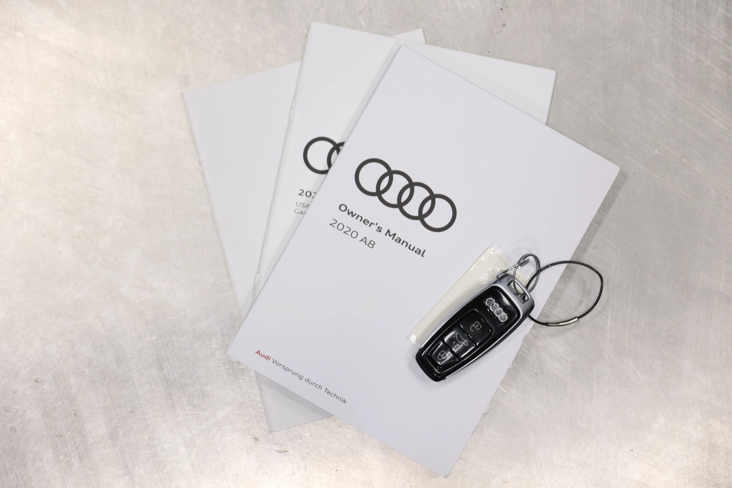 Used 2020 Audi S8 L w/ S8 Executive Package AWD/4WD image 5