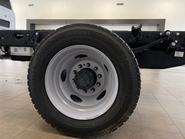 New 2024 Ford F450 XL w/ Snow Plow Prep Package AWD/4WD image 18