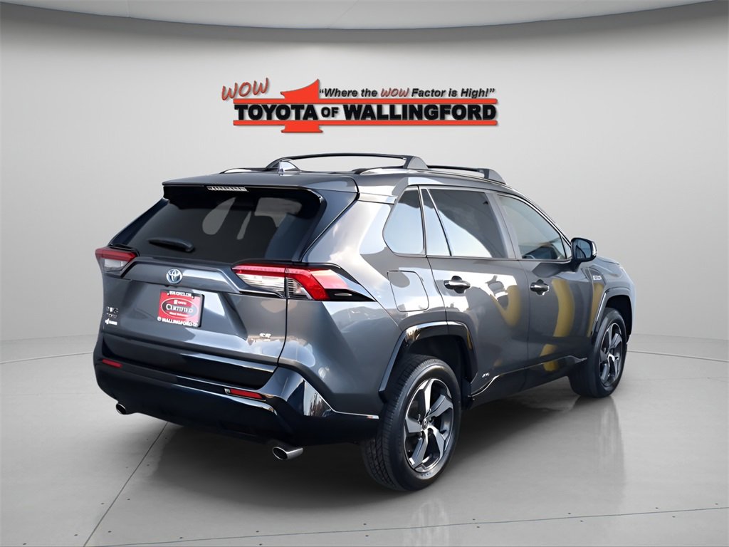 Certified 2021 Toyota RAV4 SE image 6