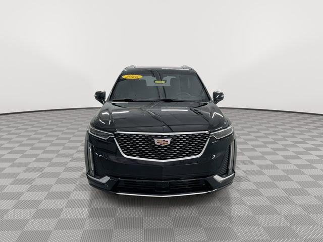 Certified 2025 Cadillac XT6 Premium Luxury w/ Platinum Package image 3