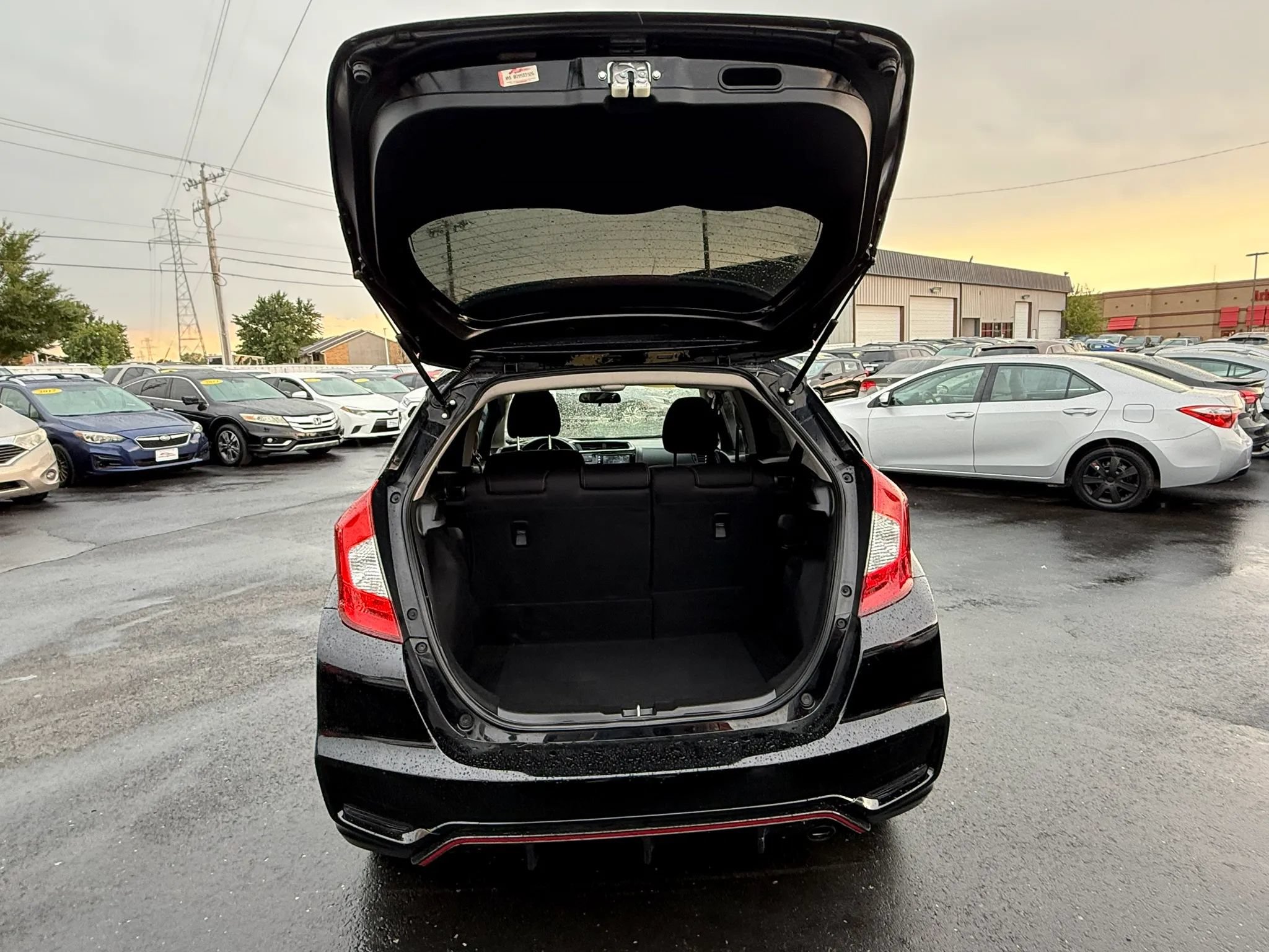 Used 2018 Honda Fit Sport image 32