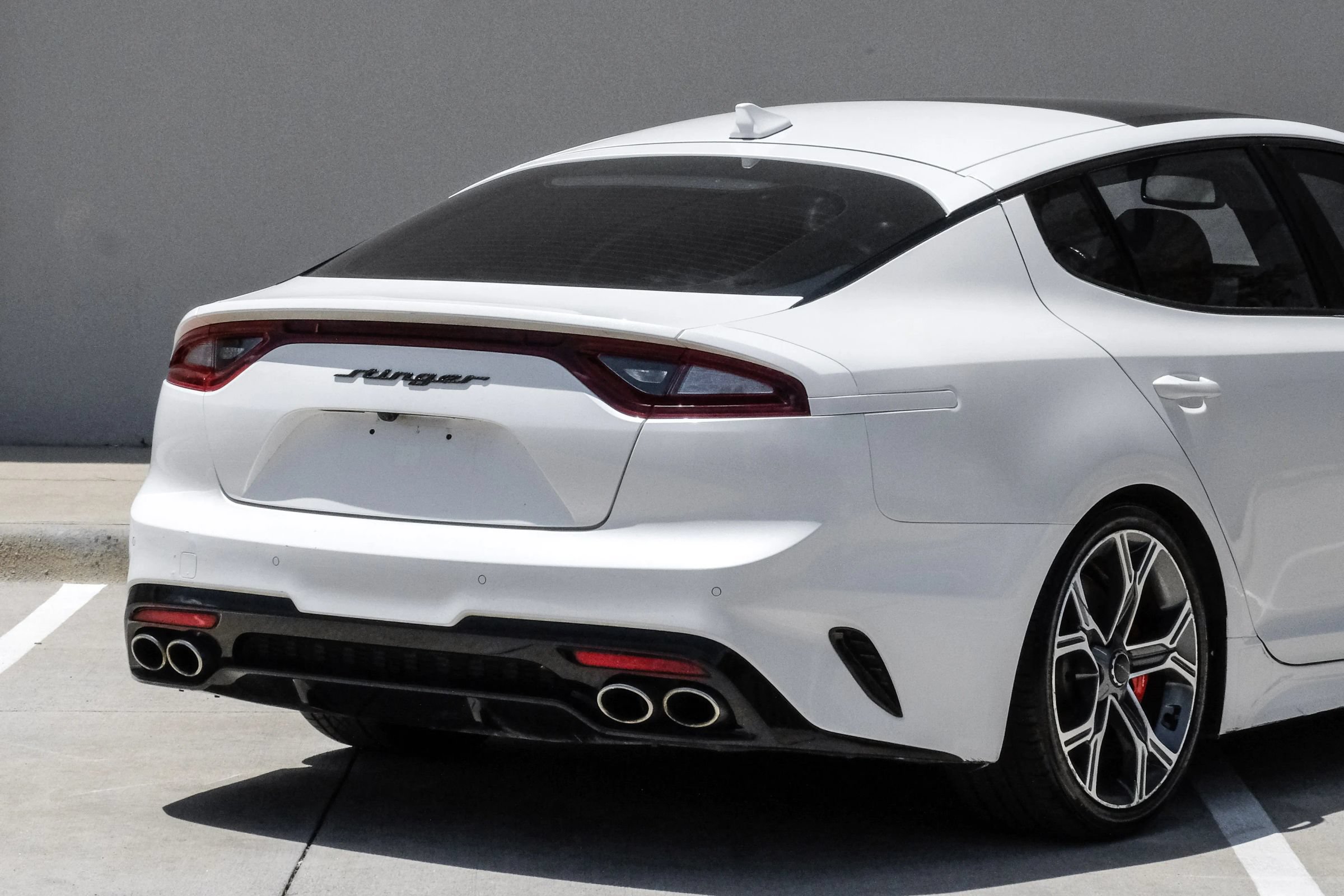 Used 2020 Kia Stinger GT2 AWD/4WD image 5