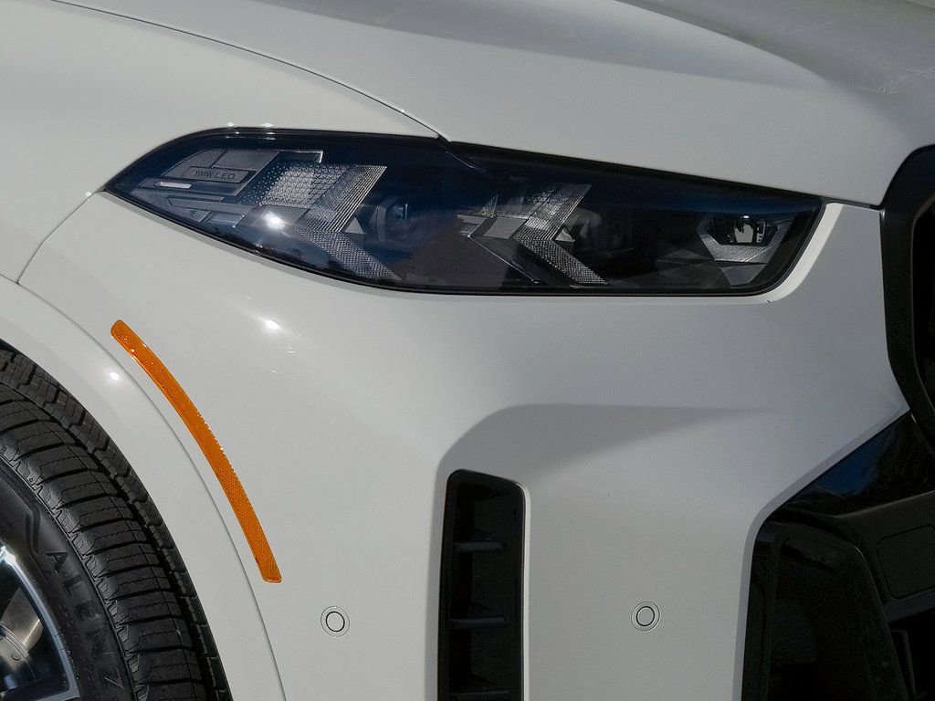 New 2026 BMW X5 xDrive40i w/ M Sport Package image 8