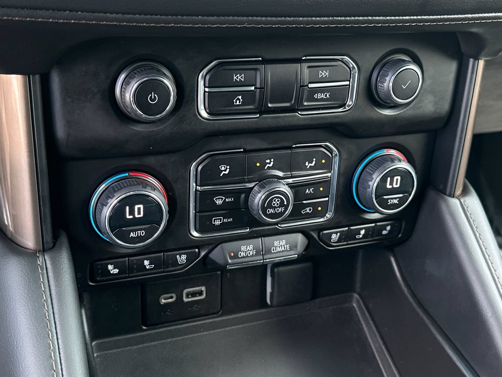 Used 2023 Chevrolet Tahoe High Country AWD/4WD image 36