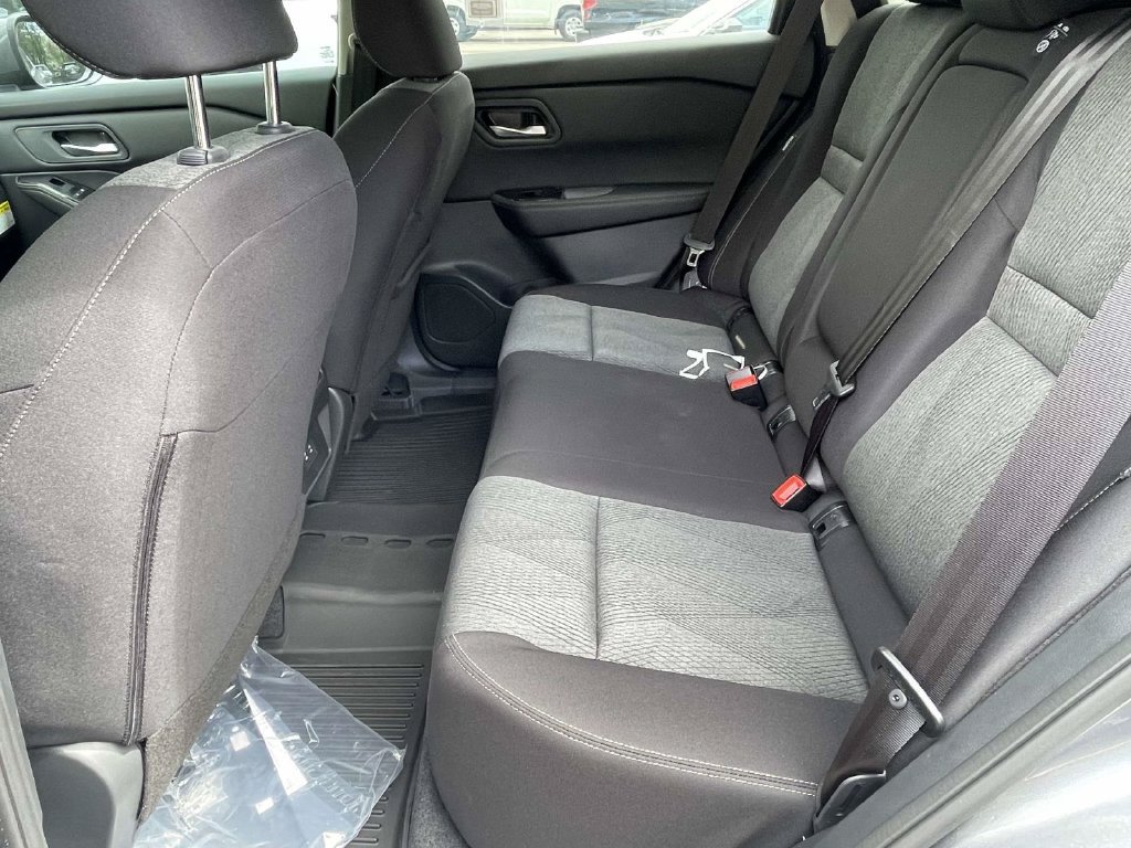 New 2026 Nissan Rogue SV w/ Cold Weather Package FWD image 8