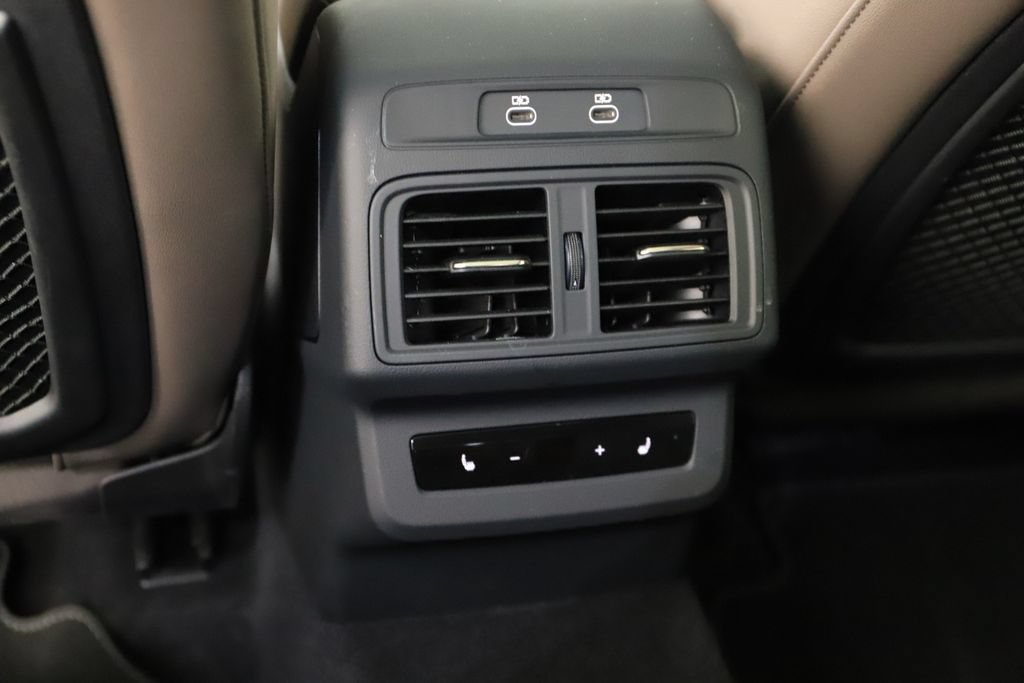 Used 2025 Audi Q5 Prestige AWD/4WD image 22