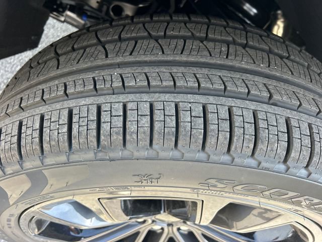 New 2026 Jeep Grand Wagoneer Summit image 62