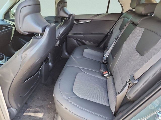 Used 2025 Kia Niro Wind w/ Wind Preserve Package FWD image 10