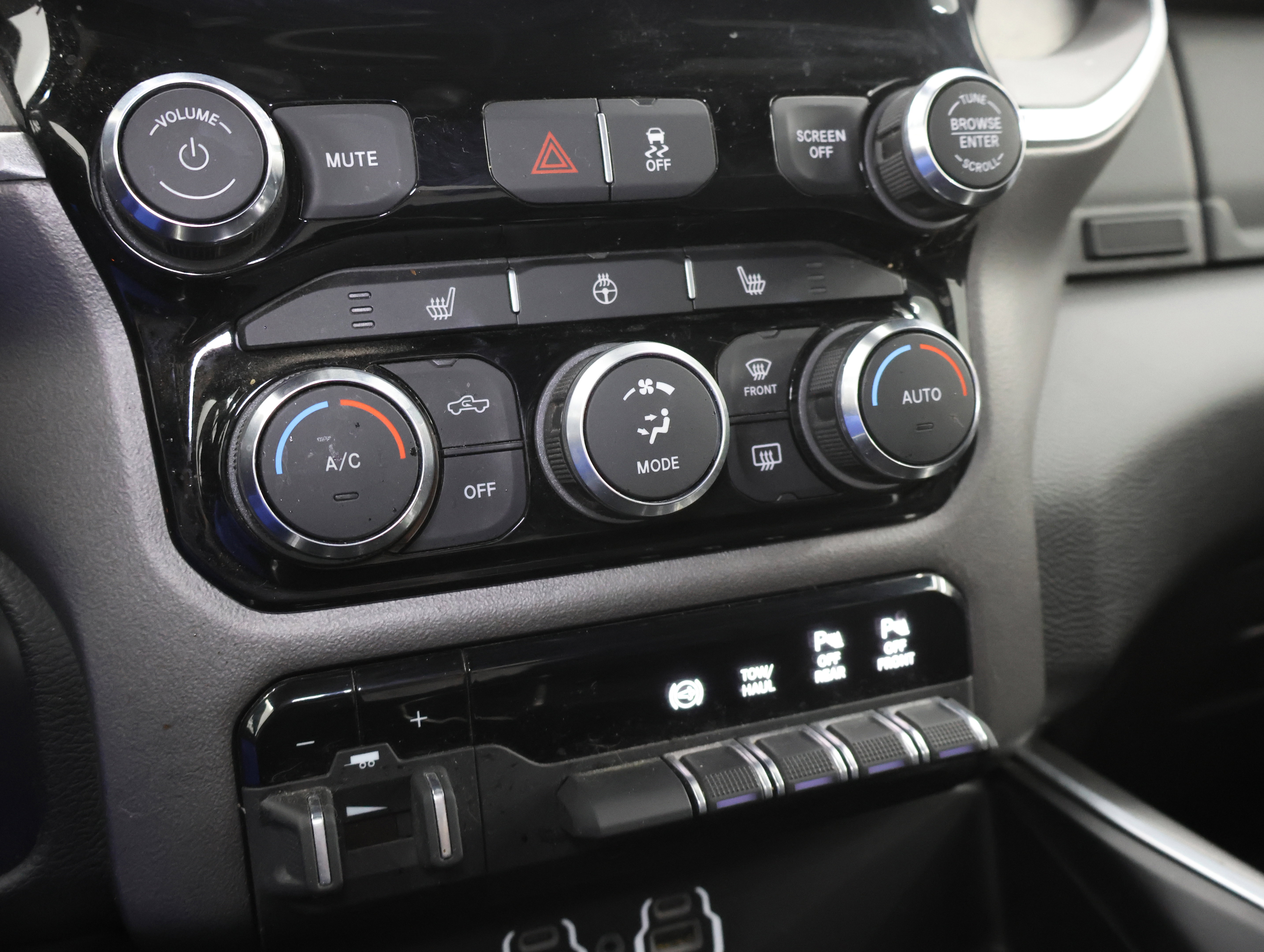 Used 2021 RAM 2500 Big Horn w/ Night Edition image 46