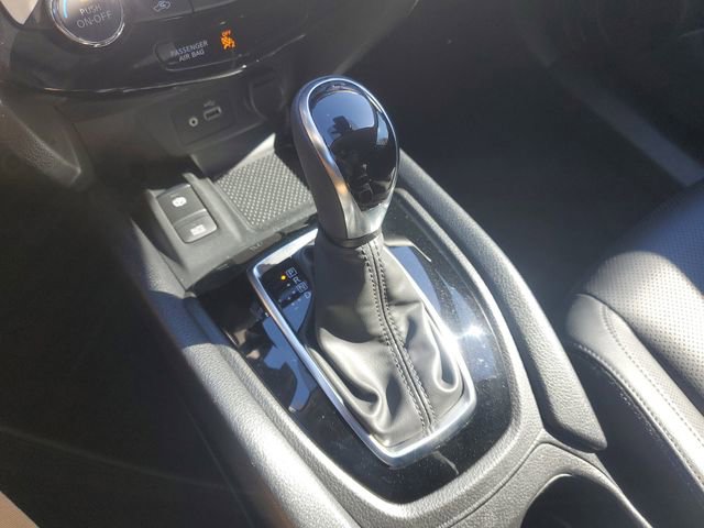 Certified 2022 Nissan Rogue Sport SL image 25