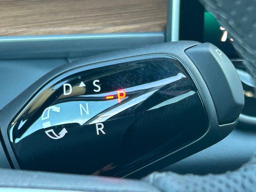 Used 2026 Volkswagen Tiguan SEL R-Line image 22