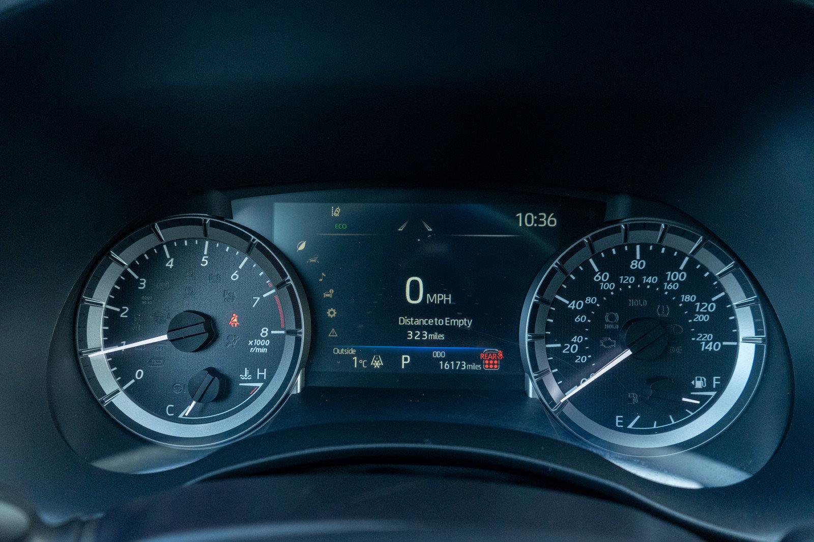 Used 2025 Toyota Highlander XLE image 12