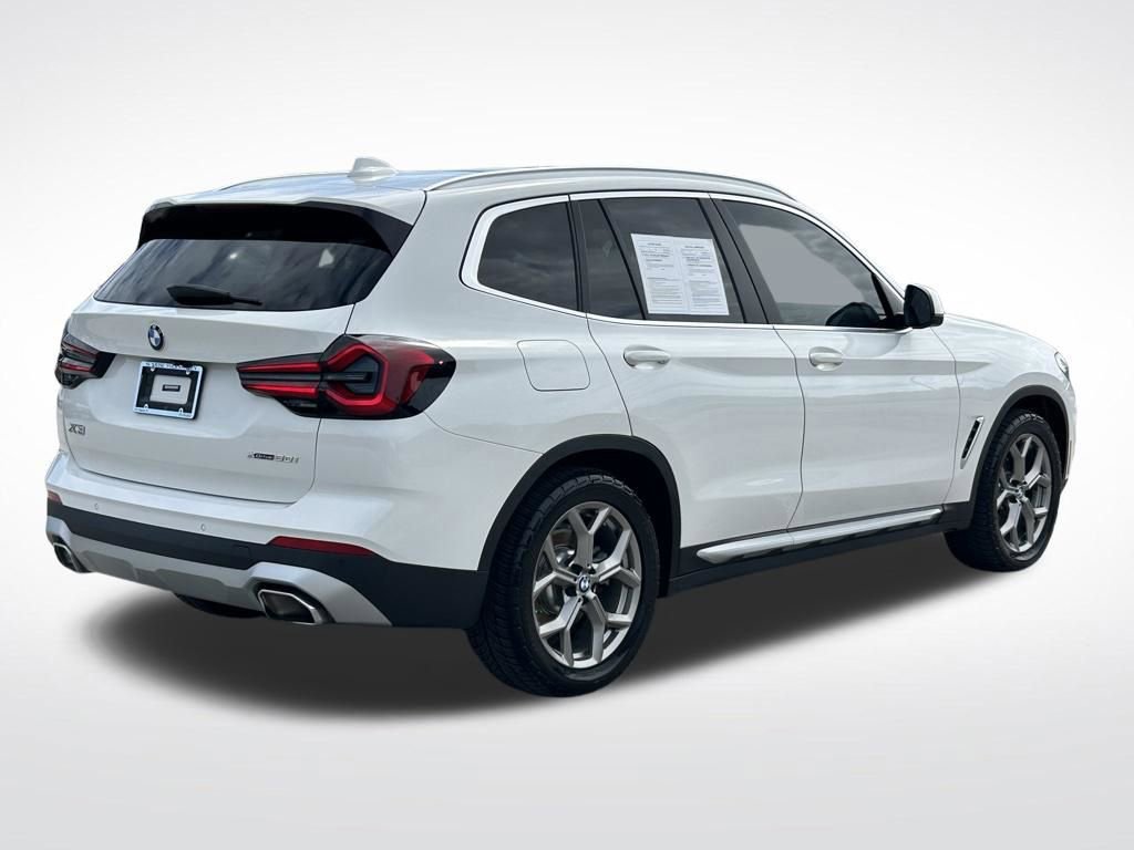 Used 2022 BMW X3 xDrive30i w/ Convenience Package AWD/4WD image 5