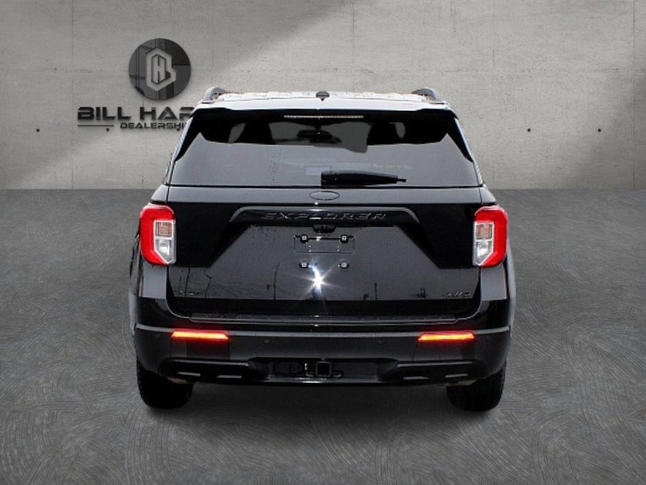 Used 2023 Ford Explorer XLT w/ Equipment Group 202A image 6