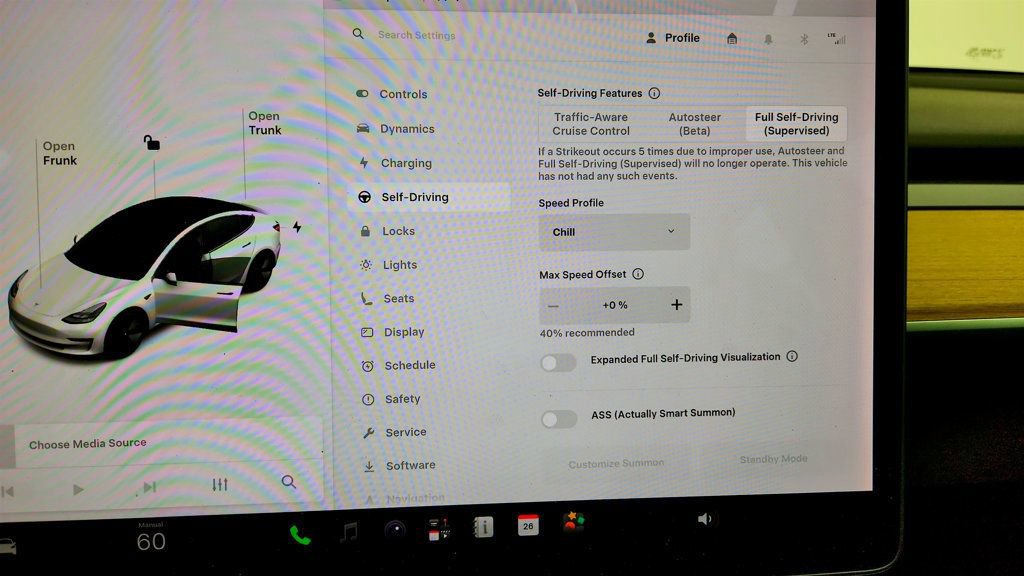 Used 2021 Tesla Model 3 Standard Range Plus RWD image 18