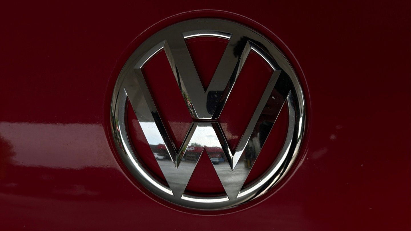 Used 2014 Volkswagen Beetle R-Line FWD image 48
