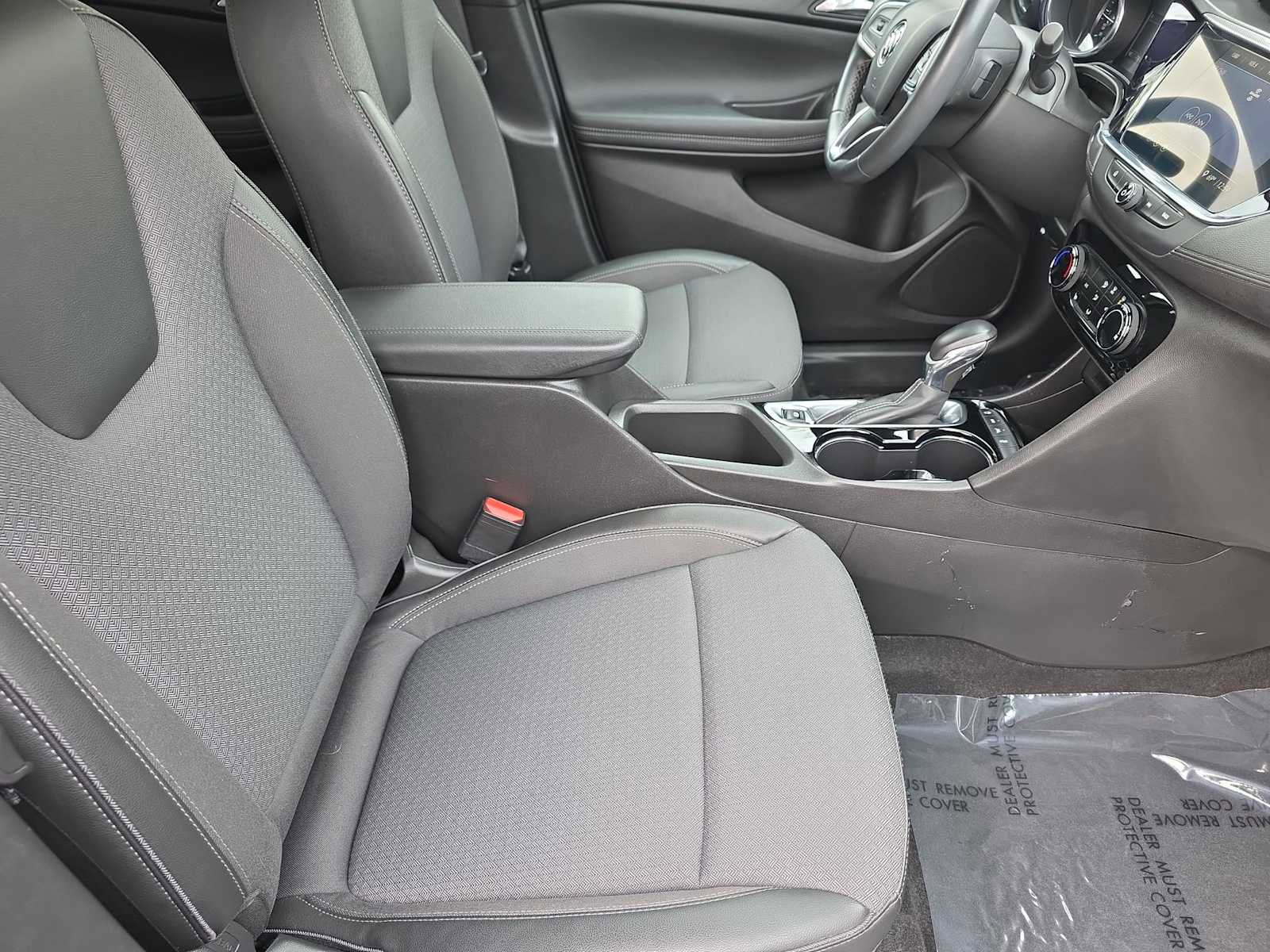 Used 2022 Buick Encore GX Preferred w/ Cold Weather Comfort Package image 18