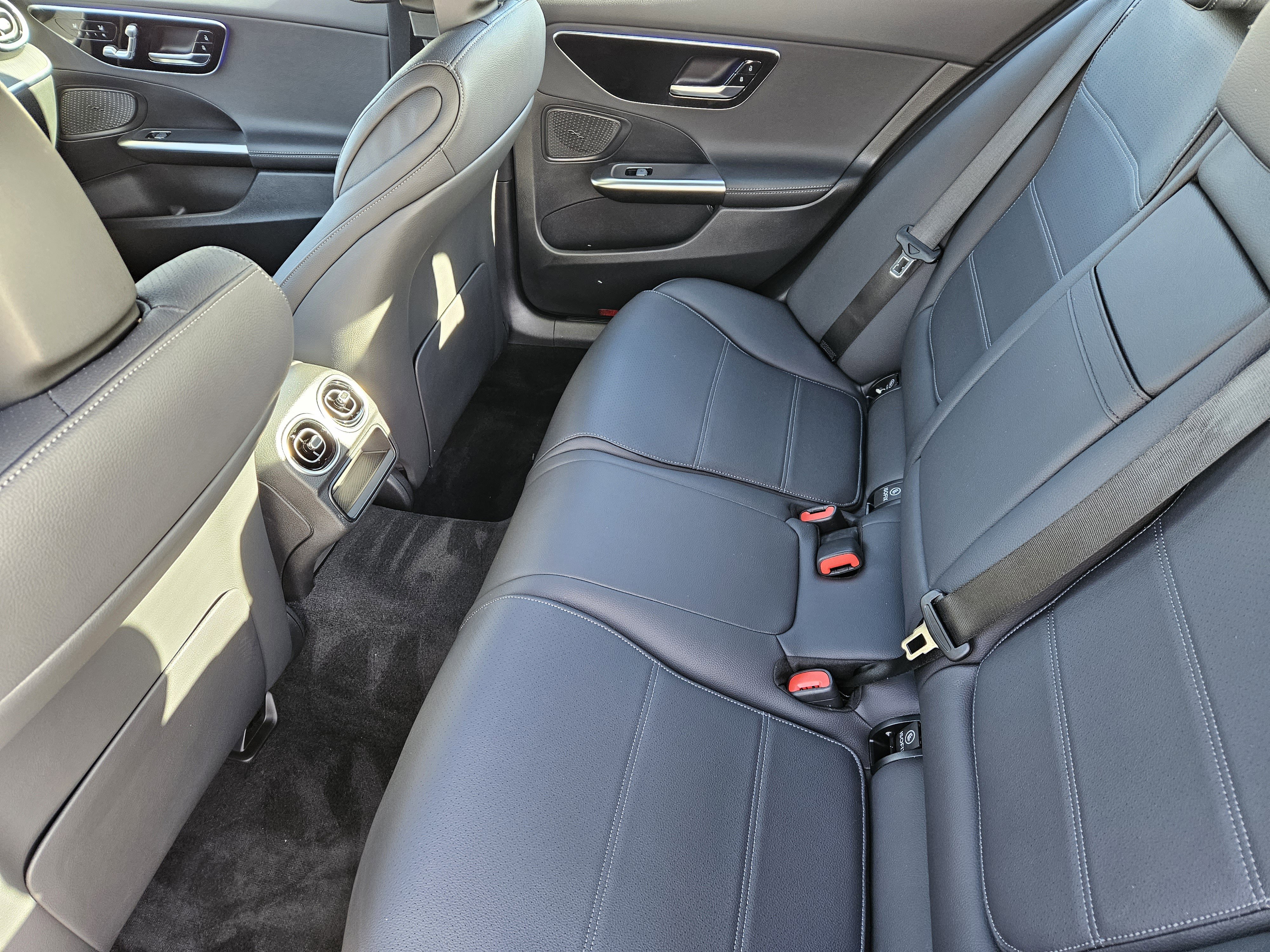 Certified 2025 Mercedes-Benz C 300 Sedan image 29