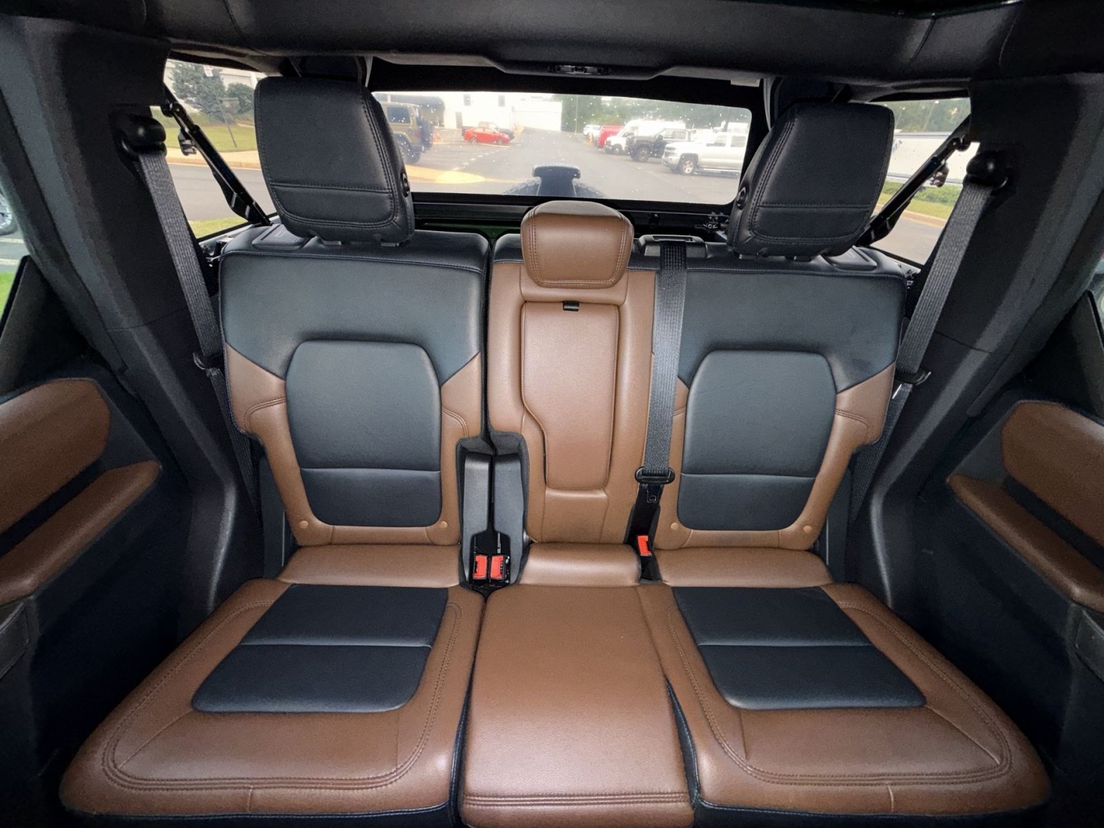 Used 2023 Ford Bronco Outer Banks AWD/4WD image 23