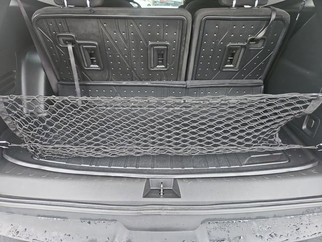 Used 2020 Chevrolet Traverse LT image 23