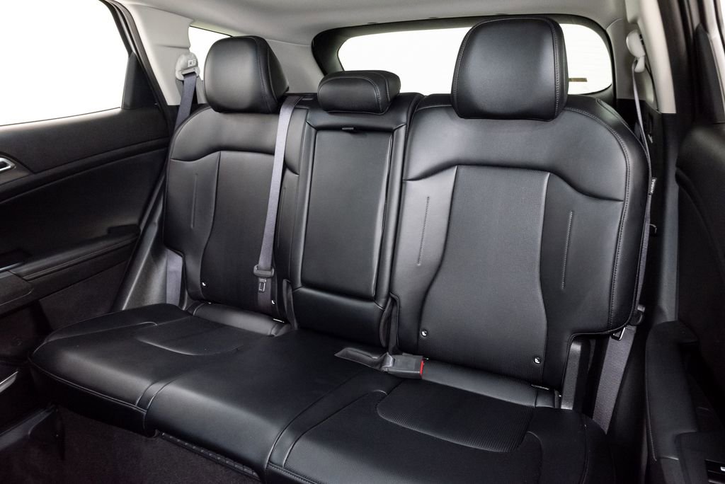 Certified 2026 Kia Sportage EX w/ EX Panoramic Sunroof Package AWD/4WD image 22