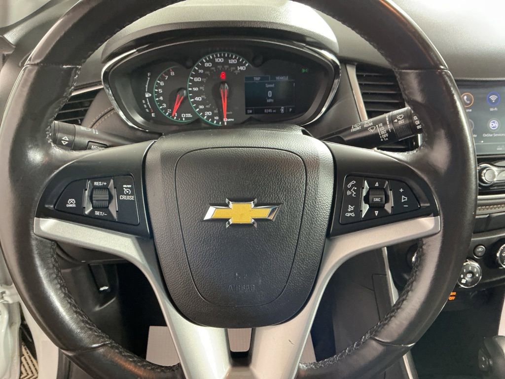 Used 2022 Chevrolet Trax LT w/ Driver Confidence Package AWD/4WD image 21