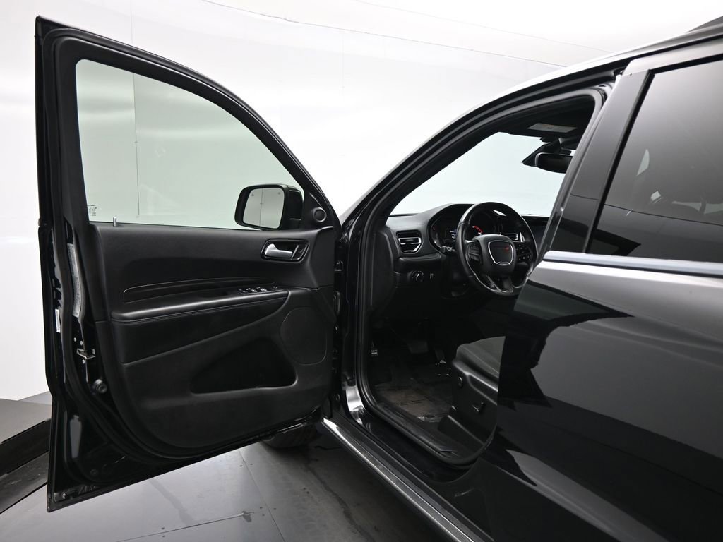 Used 2023 Dodge Durango SXT Launch Edition image 9