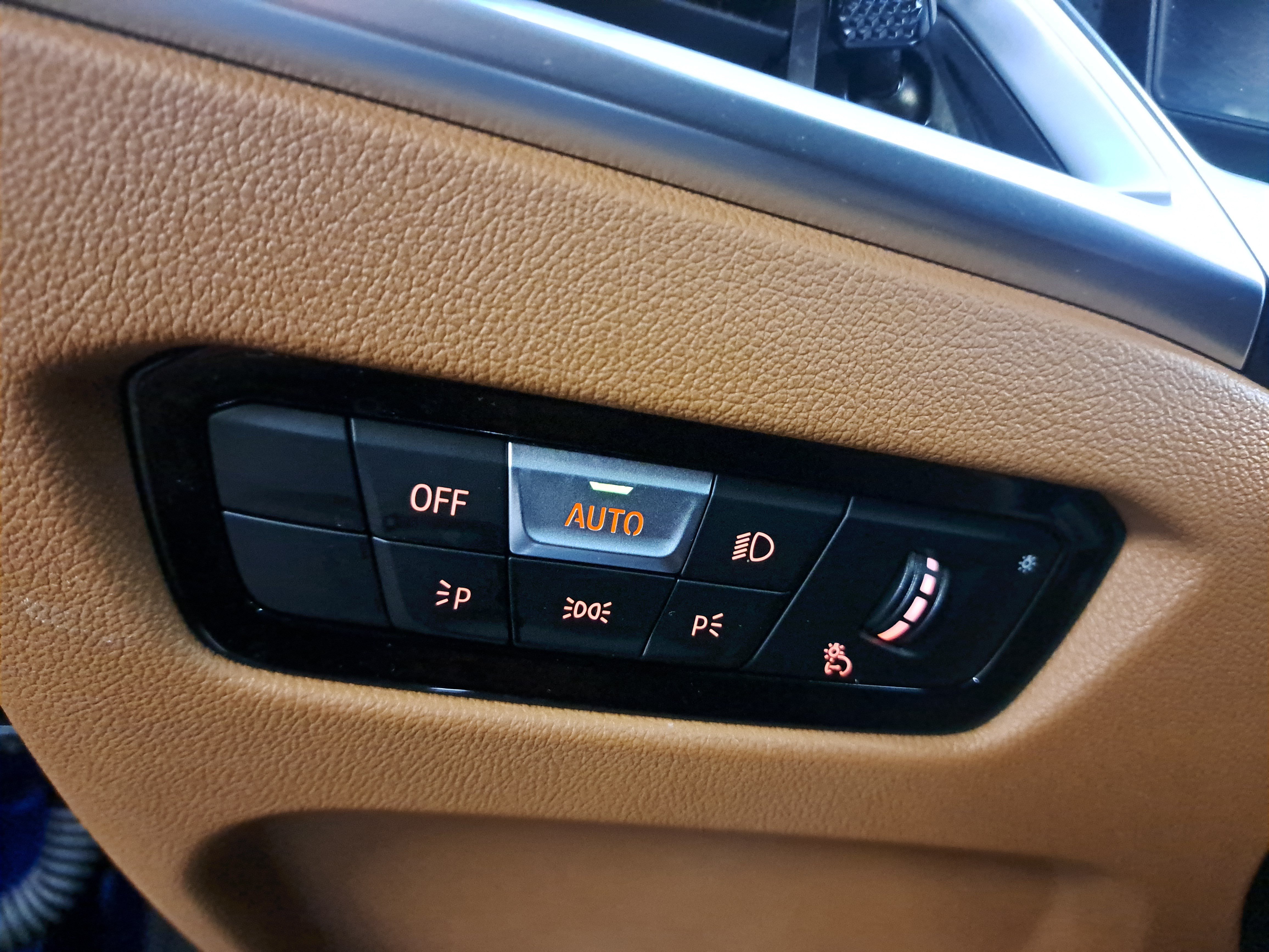Certified 2025 BMW M340i Sedan RWD image 28
