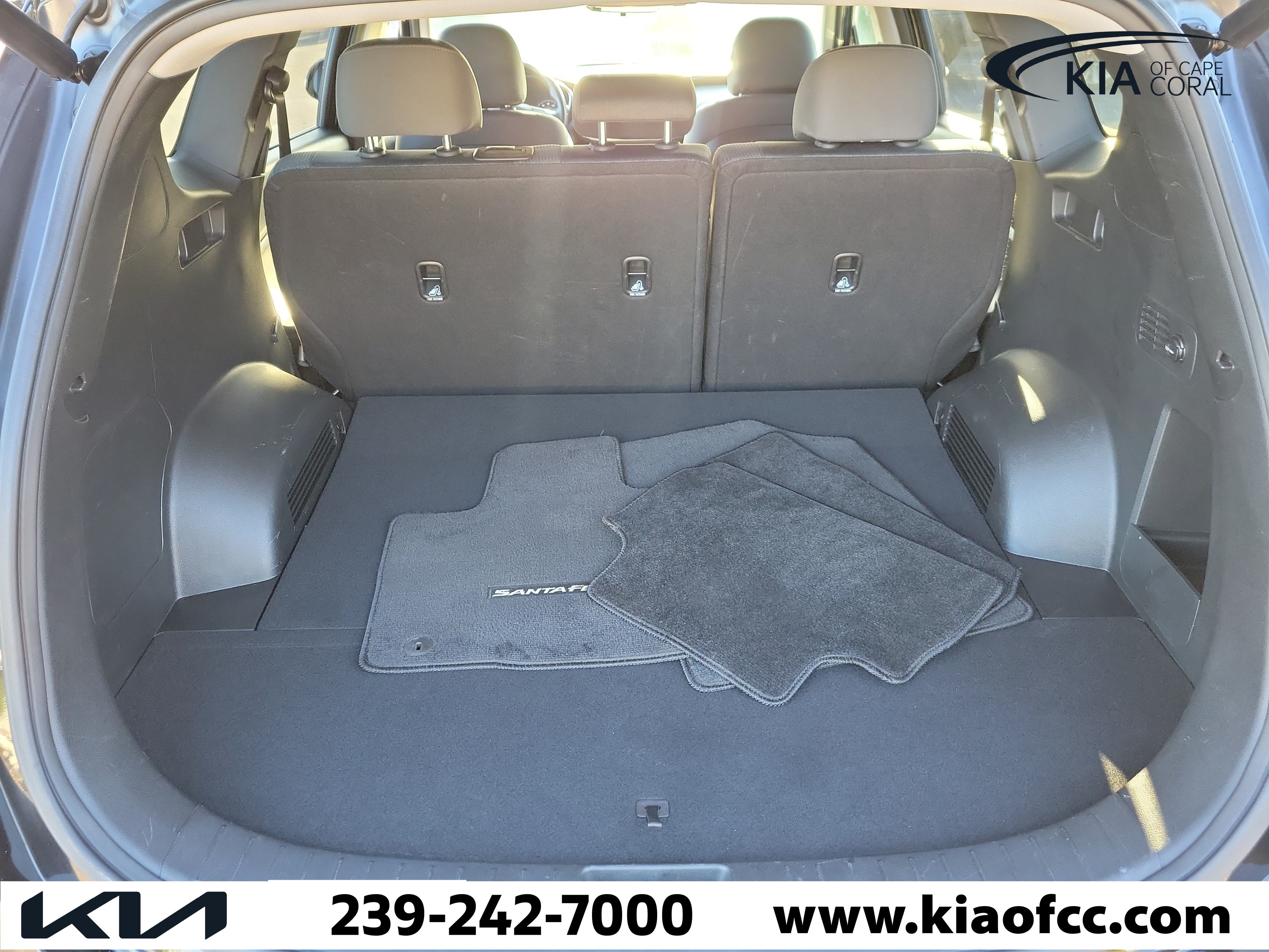 Used 2023 Hyundai Santa Fe SEL FWD image 11