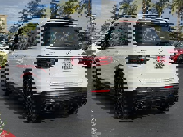 Used 2024 Mercedes-Benz GLB 35 AMG 4MATIC image 13