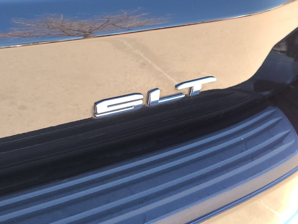 Used 2023 GMC Yukon SLT RWD image 7