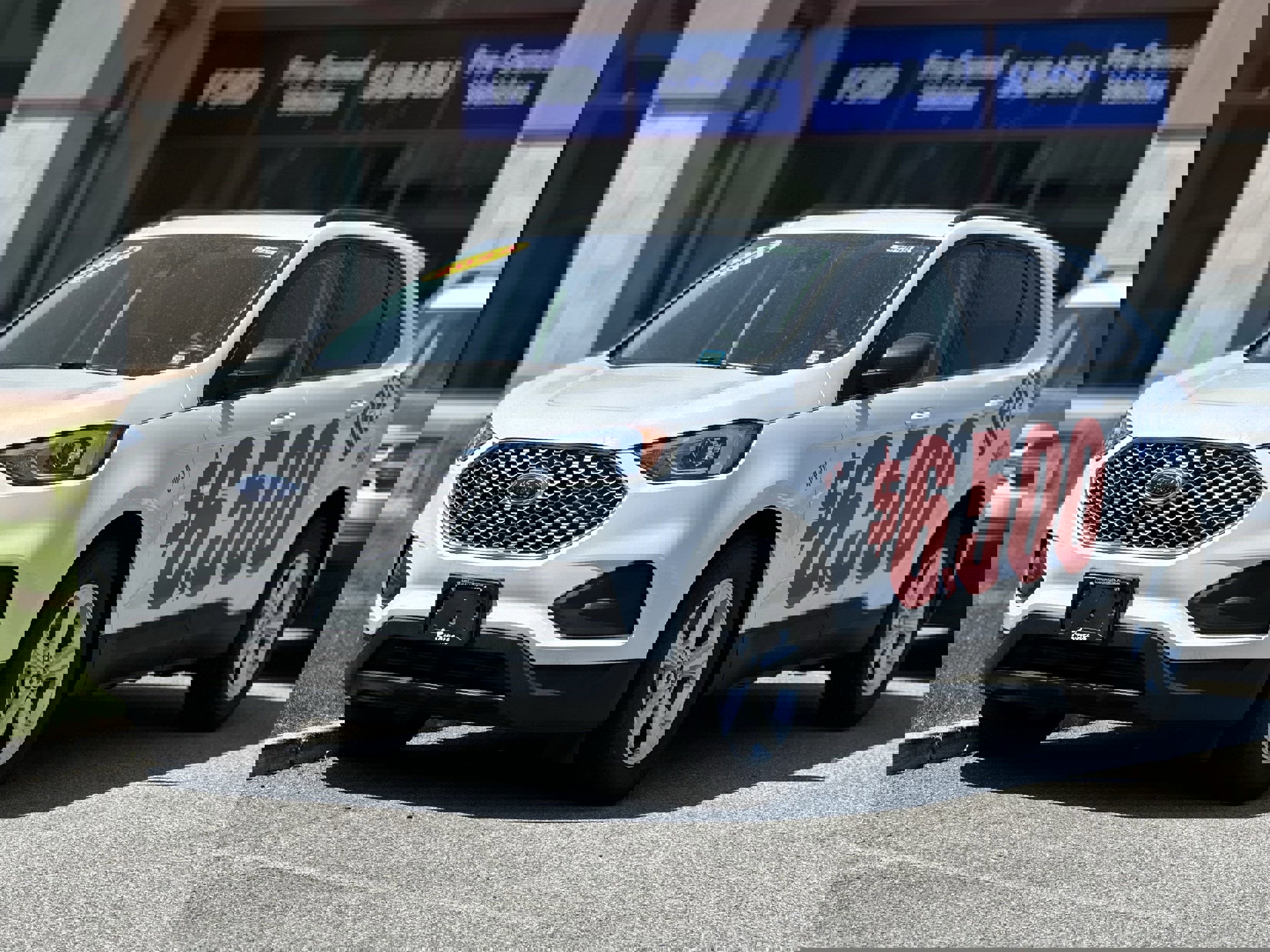 New 2024 Ford Edge SE