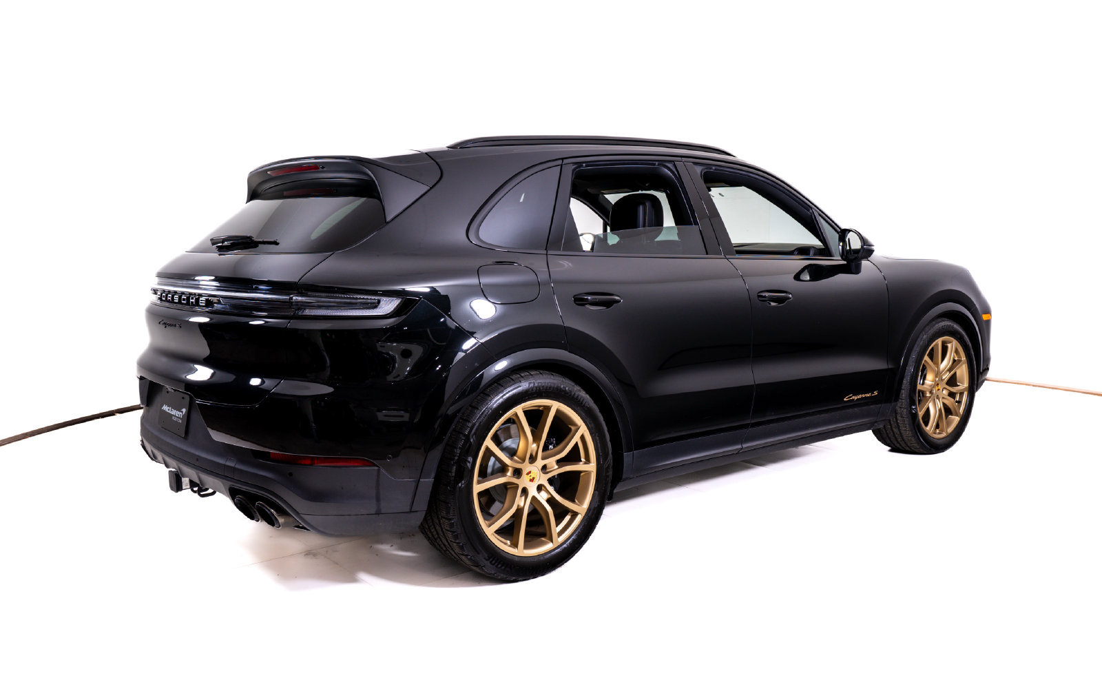 Used 2025 Porsche Cayenne S AWD/4WD image 5