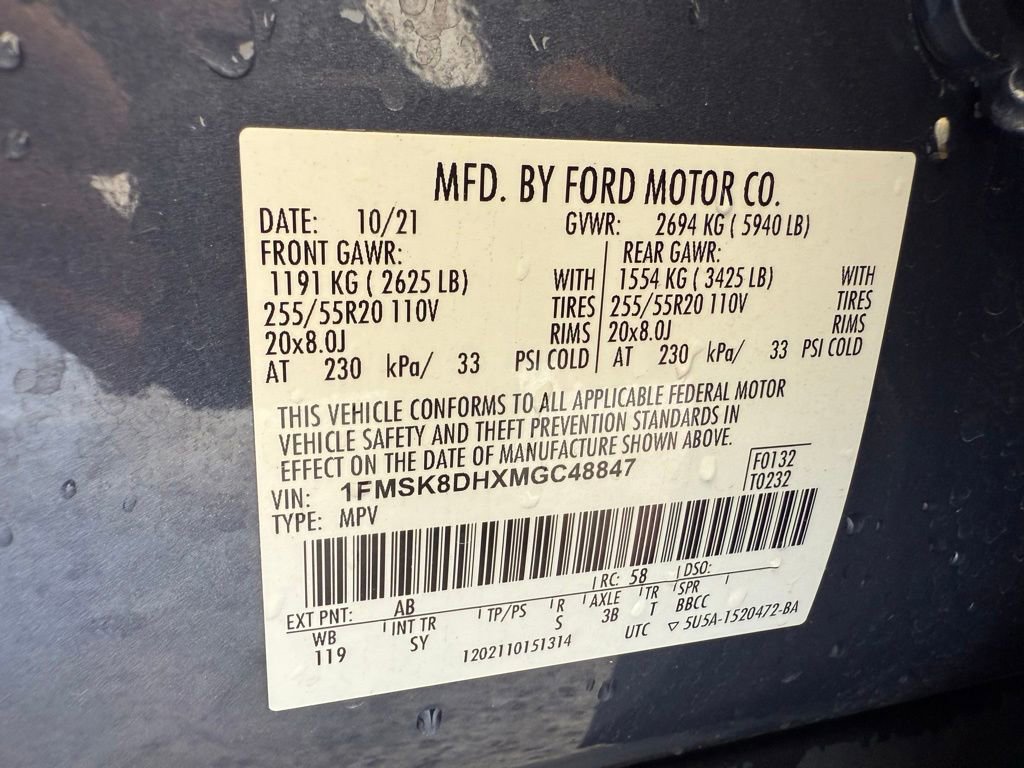 Used 2021 Ford Explorer XLT w/ Equipment Group 202A AWD/4WD image 29