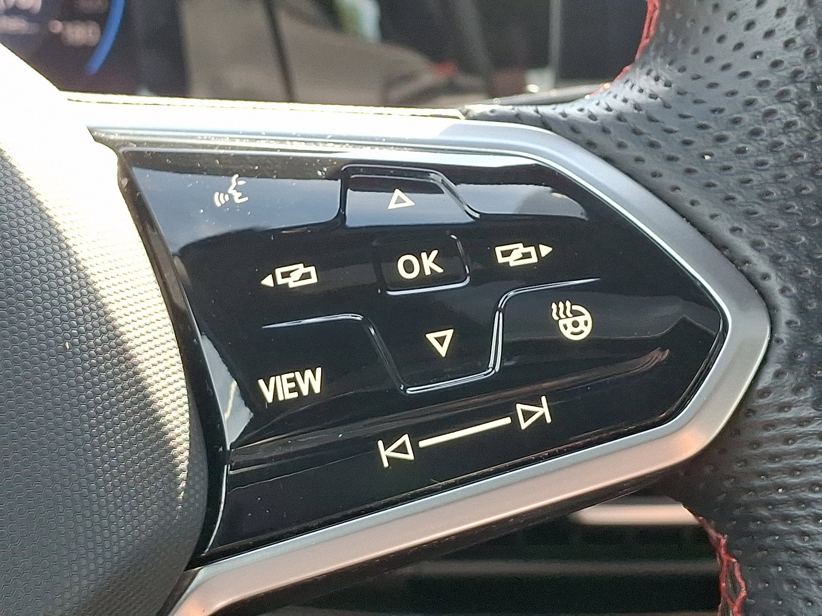 Certified 2023 Volkswagen GTI SE w/ SE Leather Package image 20