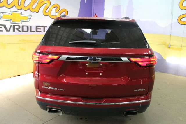 Used 2023 Chevrolet Traverse Premier AWD/4WD image 7