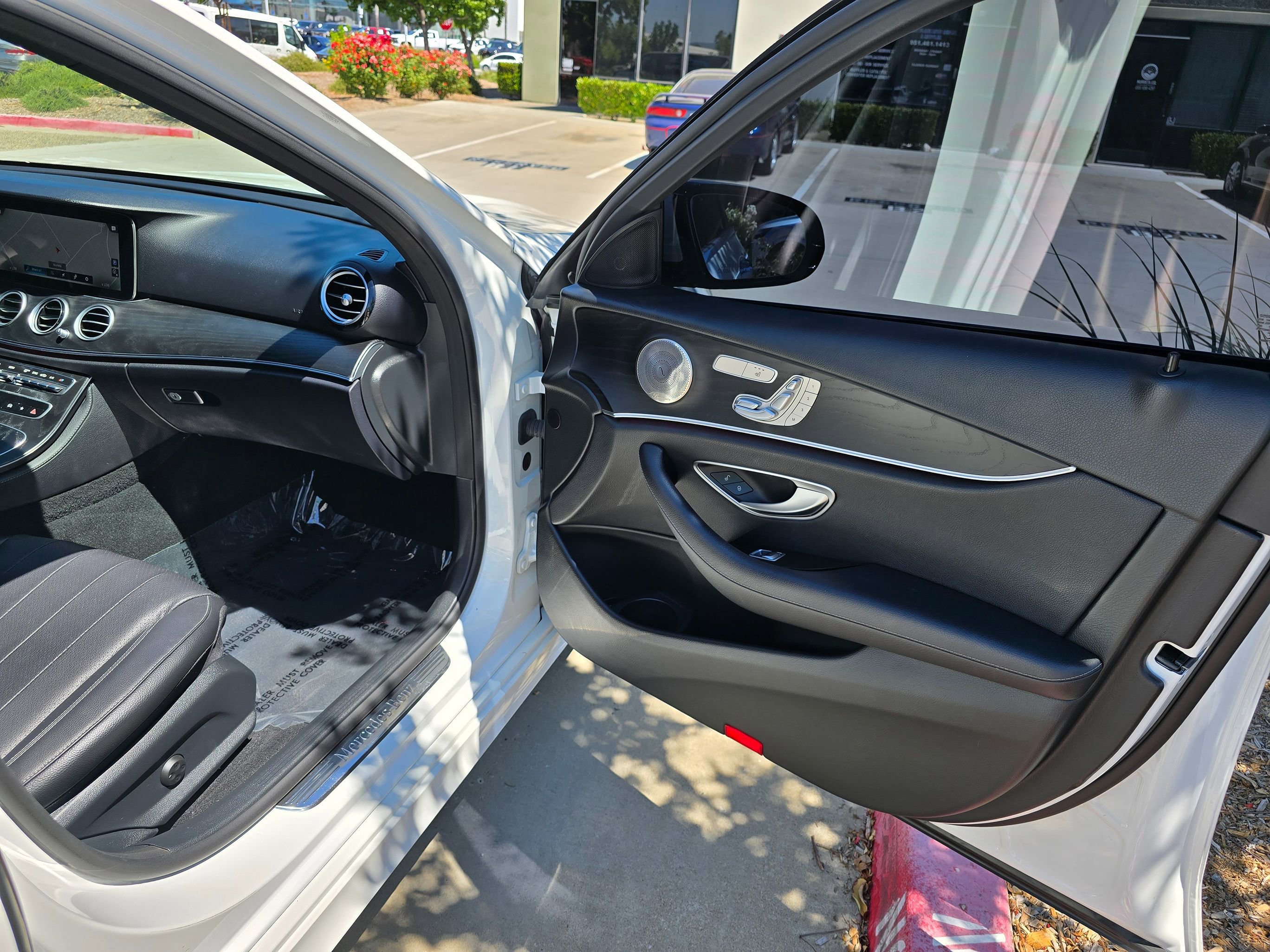 Used 2022 Mercedes-Benz E 350 Sedan image 35
